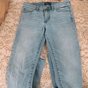 Abercrombie & Fitch jeans